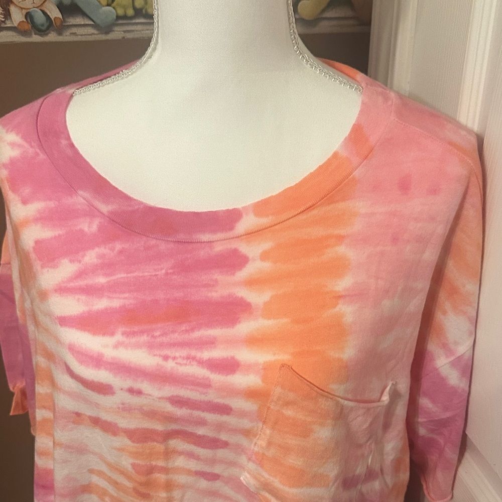 Abound Tie-Dye Pink and Orange Women's Top size small NWOT - Picture 2 of 6